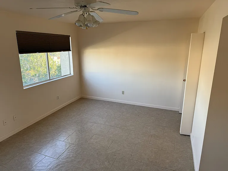 2803 S 1st Ave — Photo 29