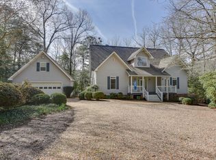 384 Glen Cove Dr, Hardyville, VA 23070