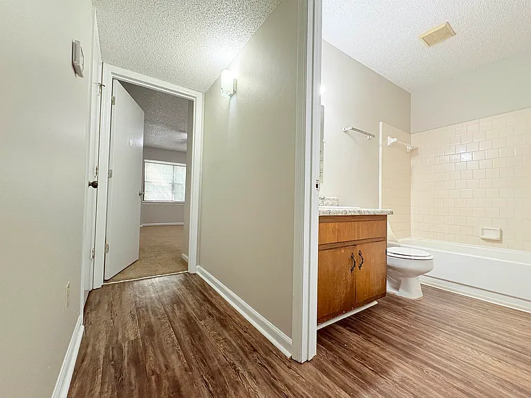 1663 Kay Ave #D — Photo 16