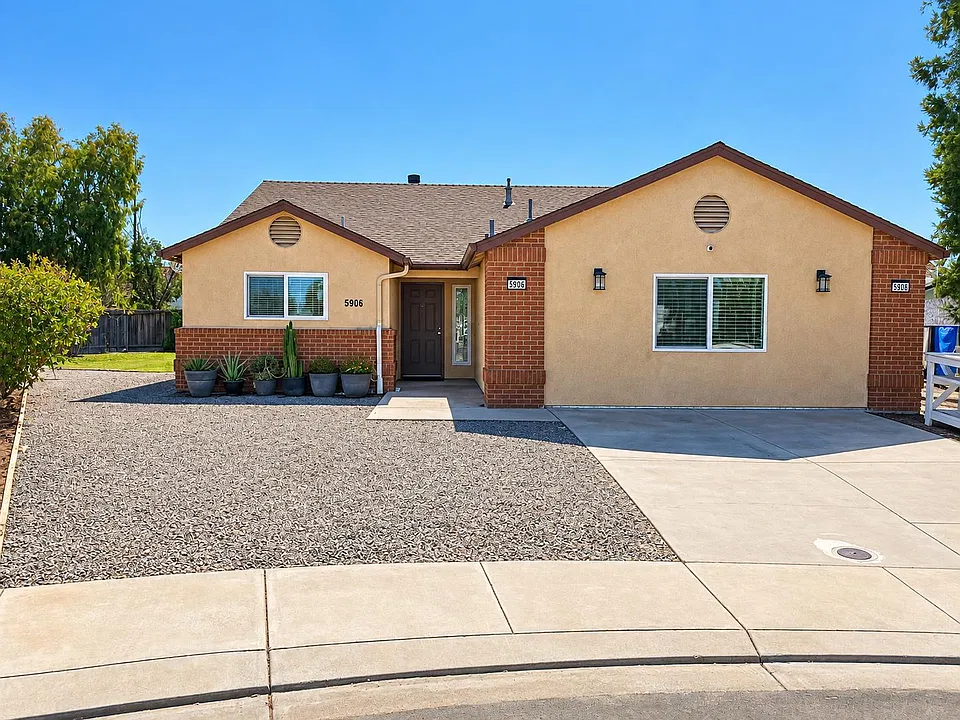 5906 Secretariat Ct