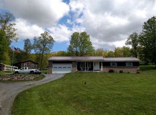 2180 Cherry Dr, Tyrone, PA 16686