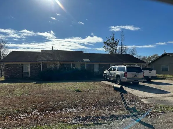 1744 Apple Ln, Clarksdale, MS 38614