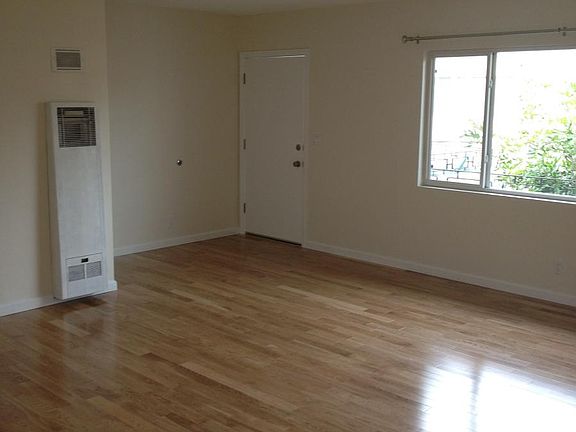 2nd image of 1958 S Robertson Blvd APT 10