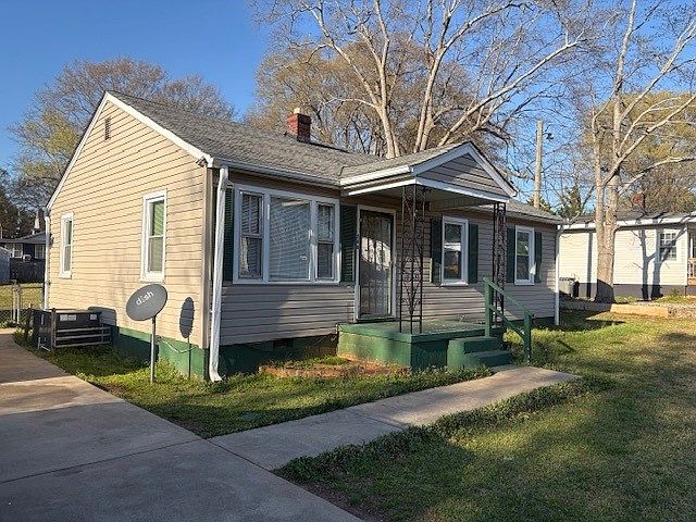 1st image of 208 Wilbanks St