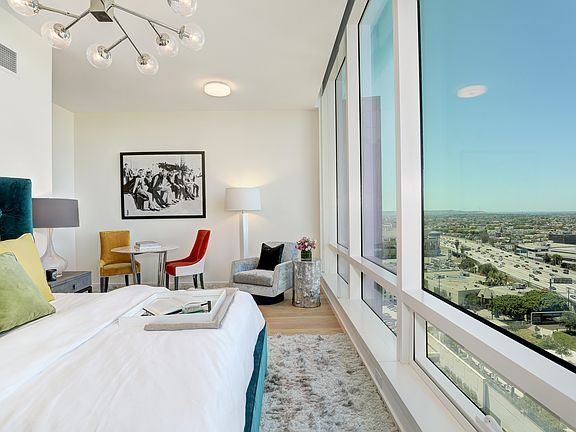 5th image of 877 S Francisco St #623