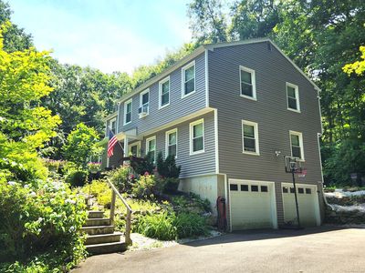 17 Serenity Lane, Sandy Hook, CT, 06482