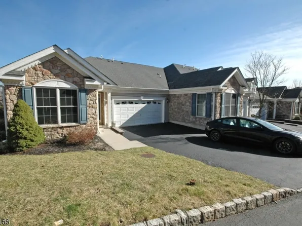 13 Cobble St, Clifton City, NJ 07013