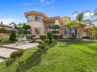 1296 Coronet Dr, Riverside, CA 92506