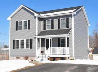 108 Monroe St, Warwick, RI 02888