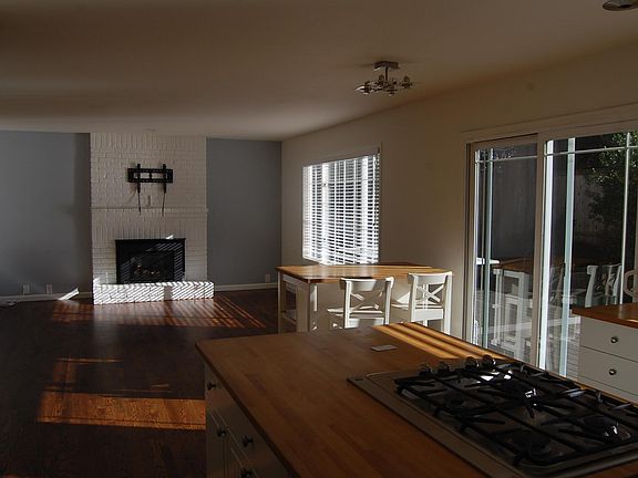 5th image of 23241 NE 20th Pl