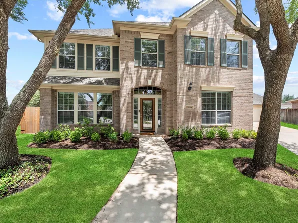 21114 Rebecca Hill Ct, Richmond, TX 77406