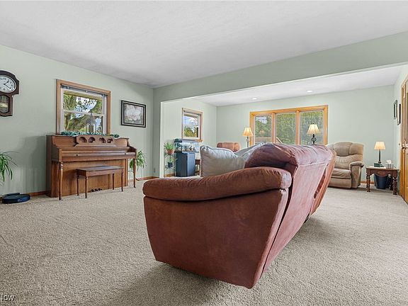 5th image of 4385 Fruitland Ave