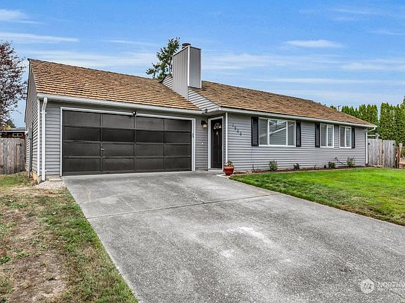 2nd image of 1928 66th Avenue NE