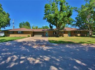 2800 N Thompkins Ave, Bethany, OK 73008