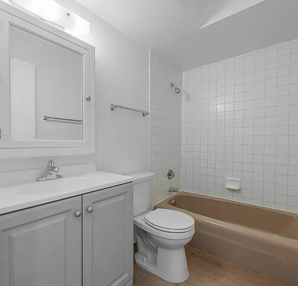 6320 W 79th St #2SE — Photo 11
