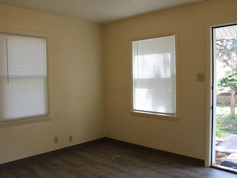 610 Stover St — Photo 14