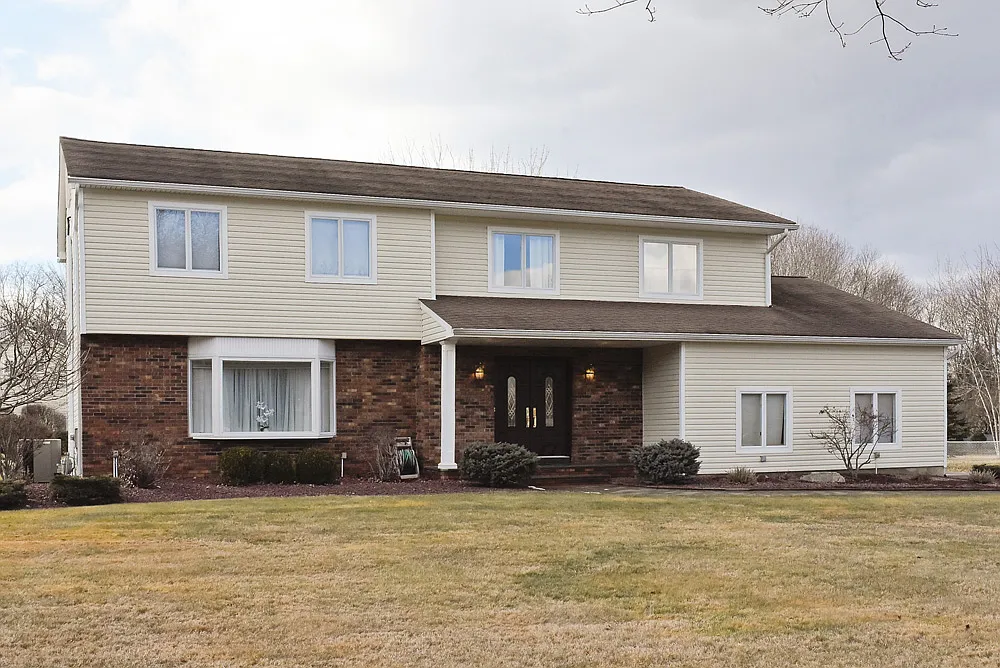 3 Parkview Dr photo 1