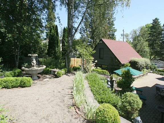 Backyard Path