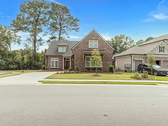 3rd image of 1720 Ella Ln