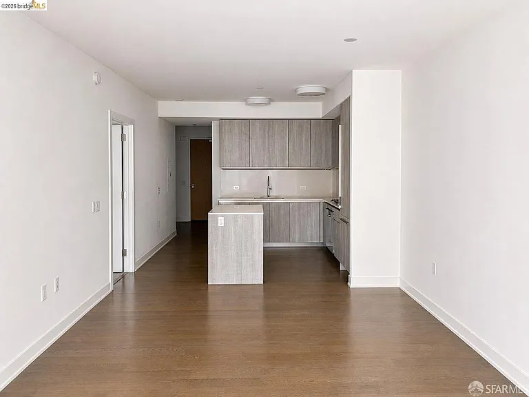 318 Main St #5D — Photo 3