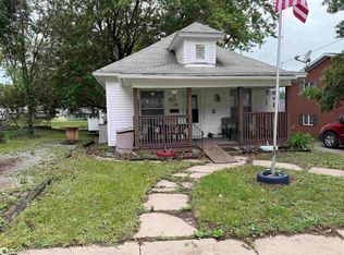 534 N 12th St, Centerville, IA 52544