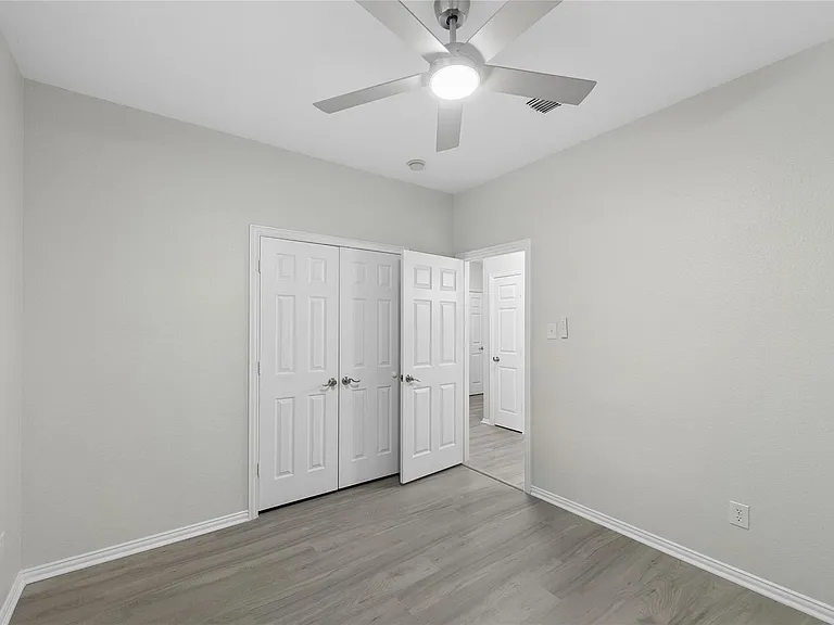 5712 Eureka Bnd — Photo 25