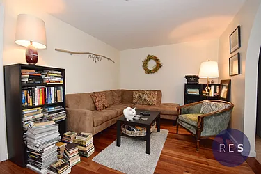 Rented by RES New York