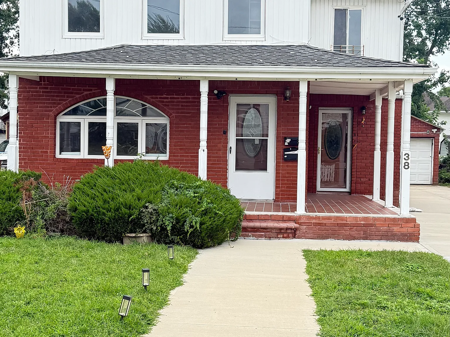 1 bed, $2,000 — Photo 1