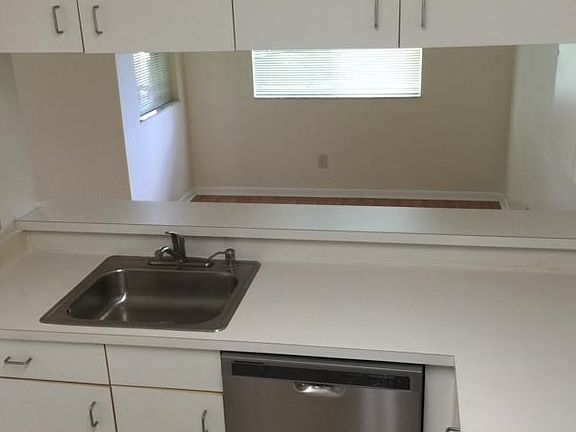 2nd image of 1059 Coral Club Dr #1