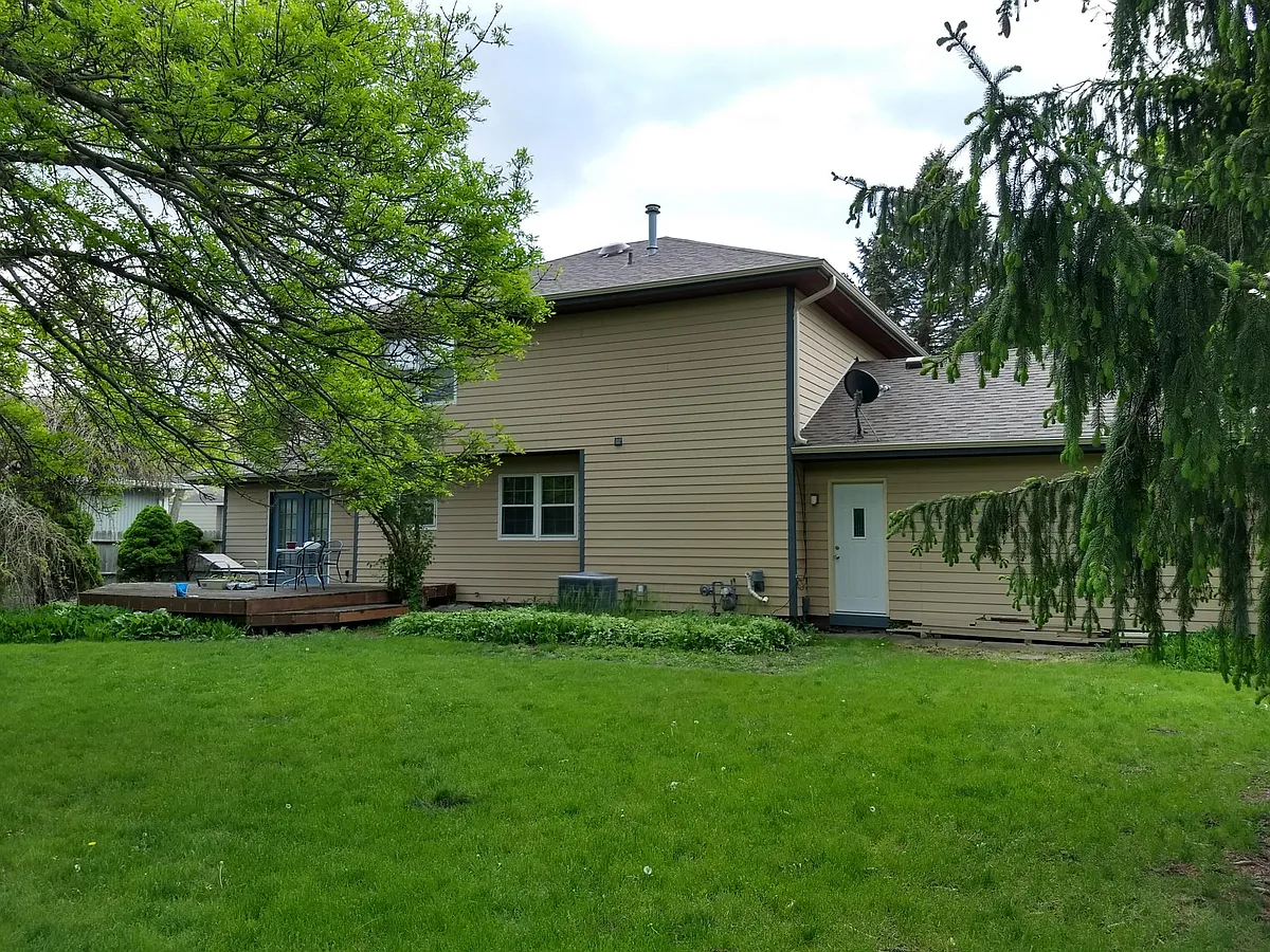 Back of house from yard - 1929 Buchanan Dr