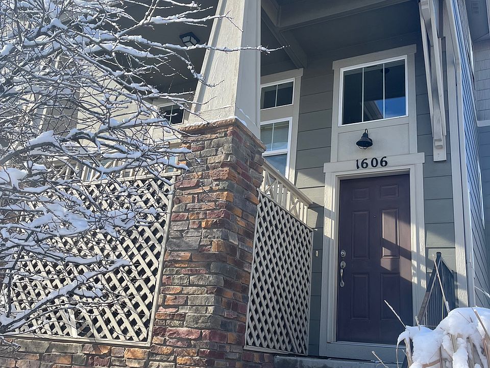 1st image of 1606 Venice Ln