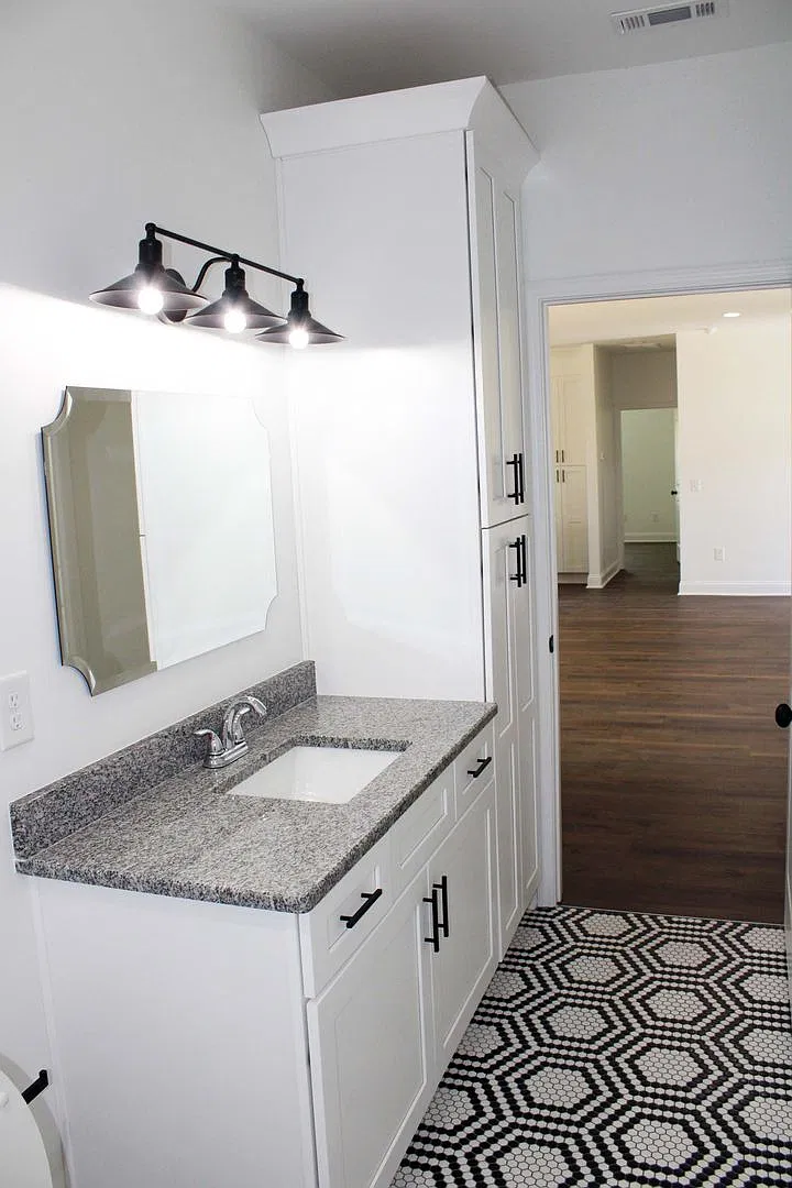 2023 Clean Luxury 3BR/2BA Rental Home — Photo 4