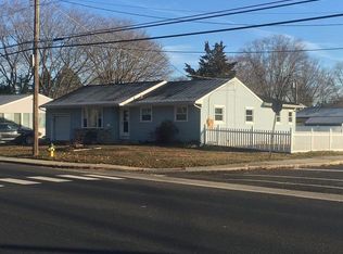 71 W Laurel Dr, Somers Point, NJ 08244