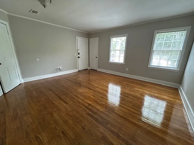 812 10th St N #4 — Photo 5