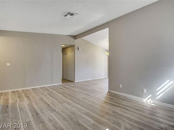 5th image of 6880 Fallona Ave