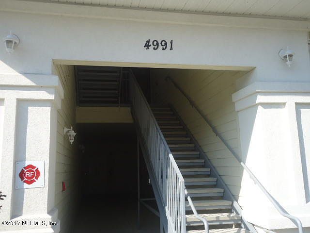 2nd image of 4991 Key Lime Dr Unit 204