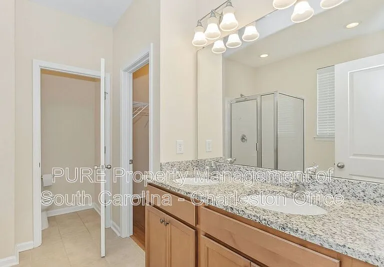 481 Gianna Ln — Photo 12