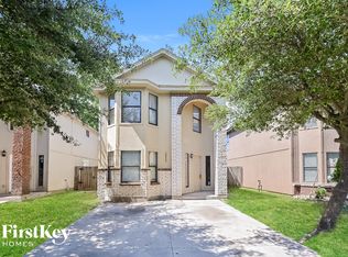 2923 La Estancia Ln, Houston, TX 77093