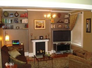 32 Myrtle St APT 2R, Boston, MA 02114