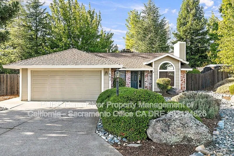 1663 Hedland Pl