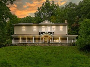 221-223 Hurley Rd, Salt Pt, NY 12578