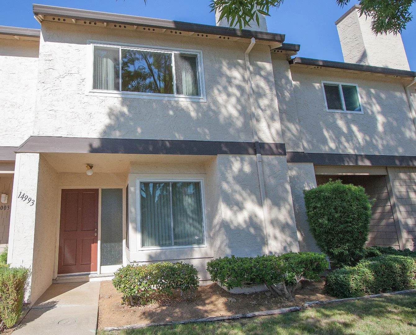 14993 Shasta Ln photo 1