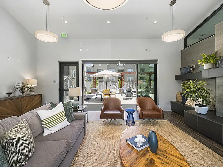 Vela Apartments — Photo 70