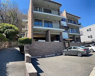 148 Undercliff Avenue, #4