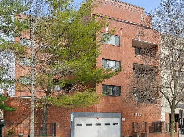 1850 Beacon St APT 204, Brookline, MA 02445