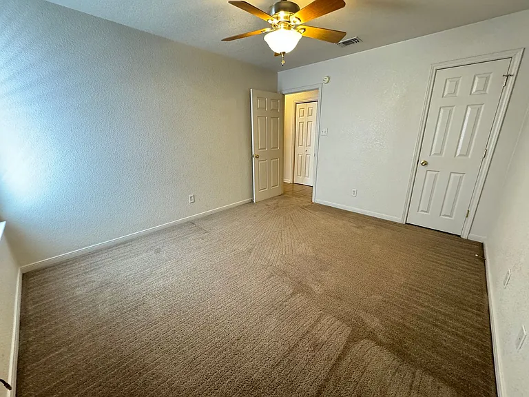 3206 Dannen Court — Photo 14