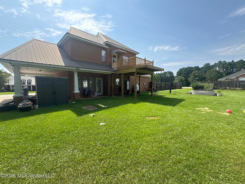 1st image of 9540 Collins Dr