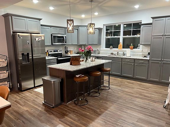 2nd image of 2036 Mountain Ash Ln