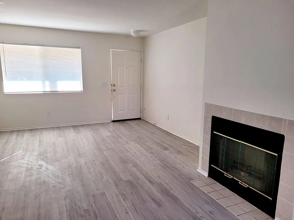 71556 Sun Valley Dr