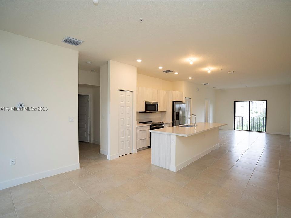 1st image of 7825 NW 104th Ave APT 22